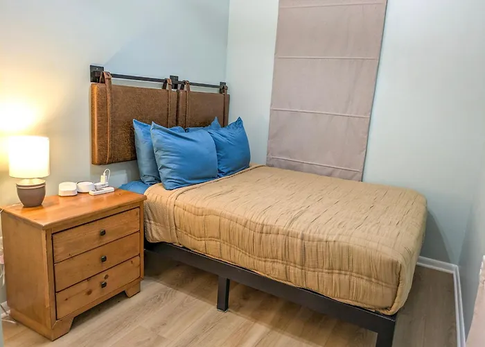 Holiday home Escape To The Riverfront Hideaway